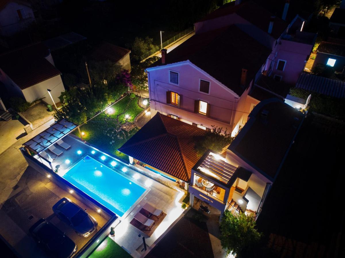 Apartments Guc Preko Ngoại thất bức ảnh